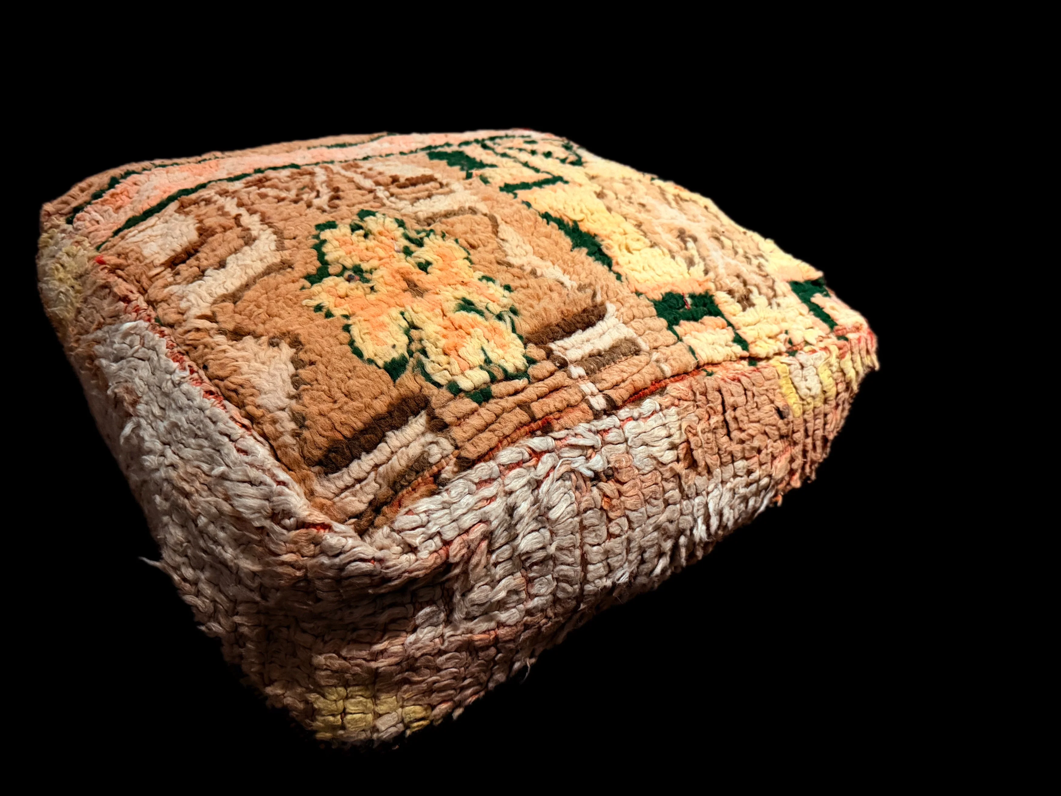 Beni Mguild Pouf · RP13